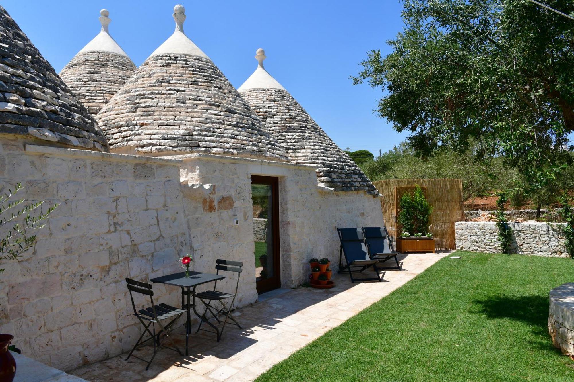 Lamarossa Trulli & Suites Antonelli Luaran gambar